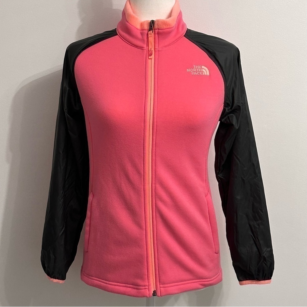 The North Face pink fleece zip up 14/16 Large or woman’s small or XS in EUC